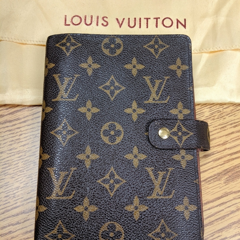 Sold Louis Vuitton Agenda MM